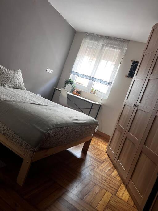 Amplio Piso A 400M De La Playa Apartment Gijón Exterior foto